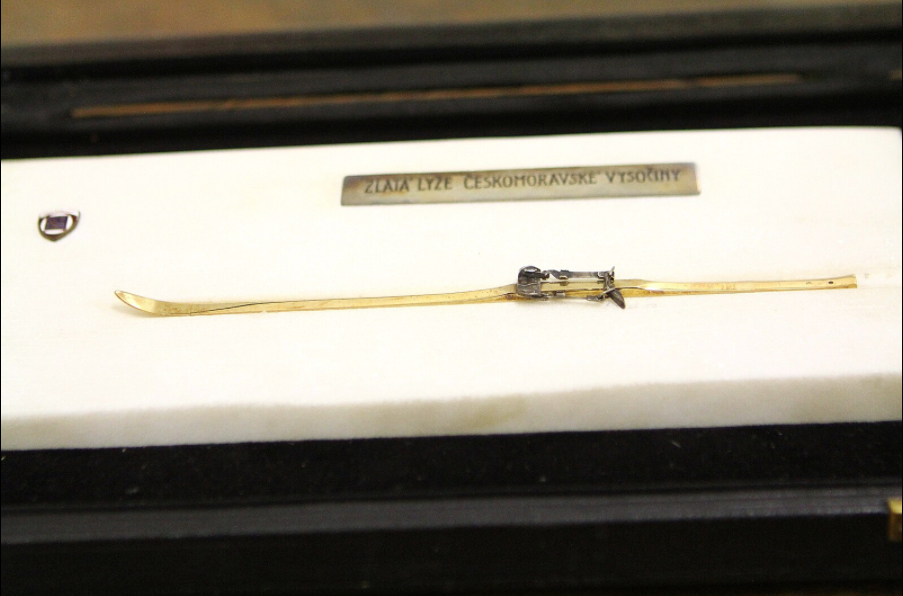 Závody Zlaté lyže